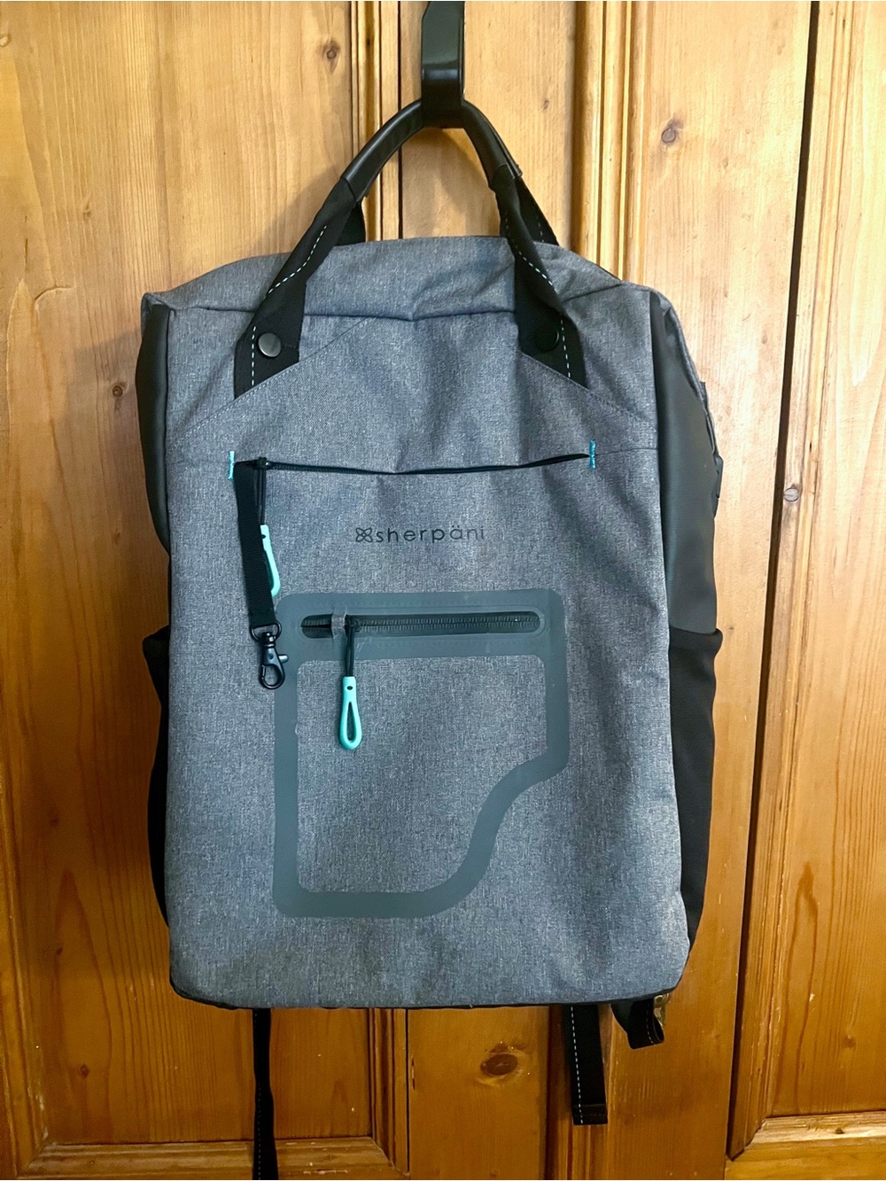 Sherpani Soleil 3-in-1 Anti-Theft Bag Gray/Teal Accents + Matching JETech sleeve